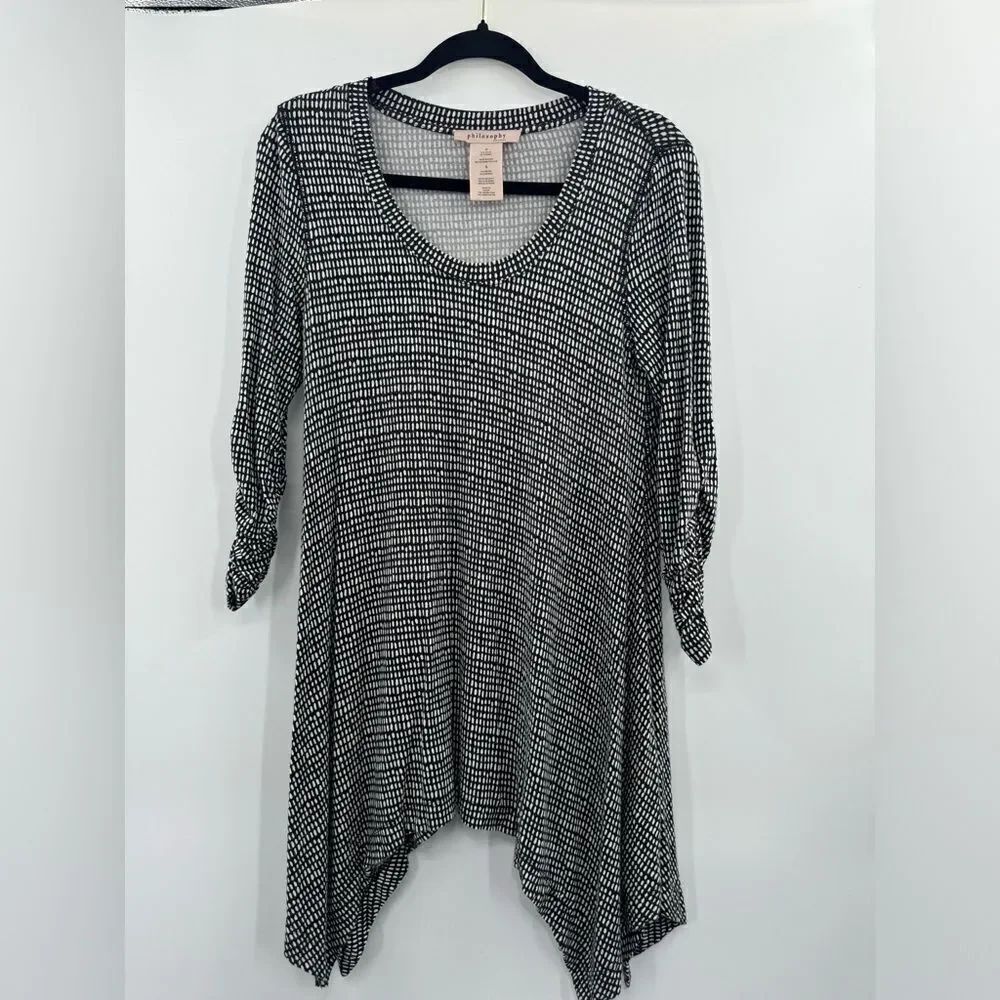 3For$20 Philosophy Black/White Tiny Print Tunic size Small